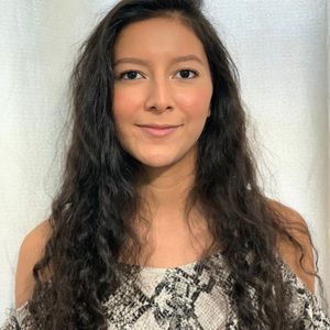 Meet your Posher, Karina
